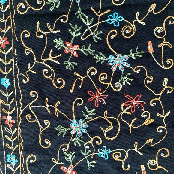 Cashmere Pashmina Floral Jeweled Embroidered Shawl Wrap Made in India 30"x72" - Picture 8 of 9